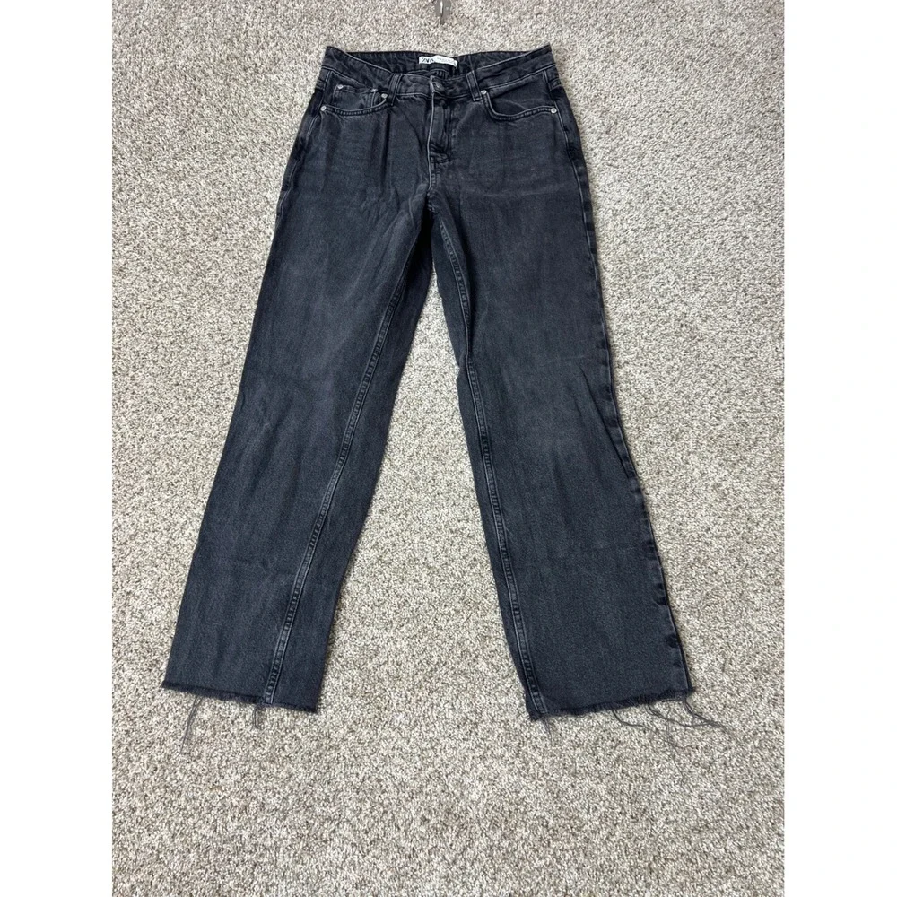 Zara Women Black High Waisted Wide Leg Raw Hem Denim Jeans Size 4 26